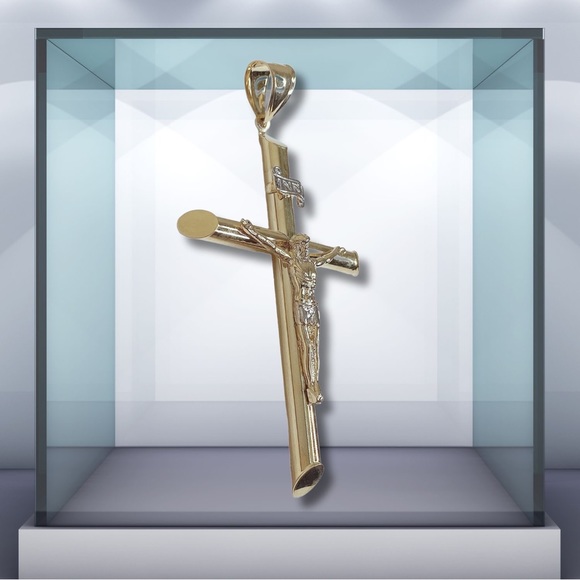 10k GOLD Filled Large Cross, Crucifix - Picture 5 of 6